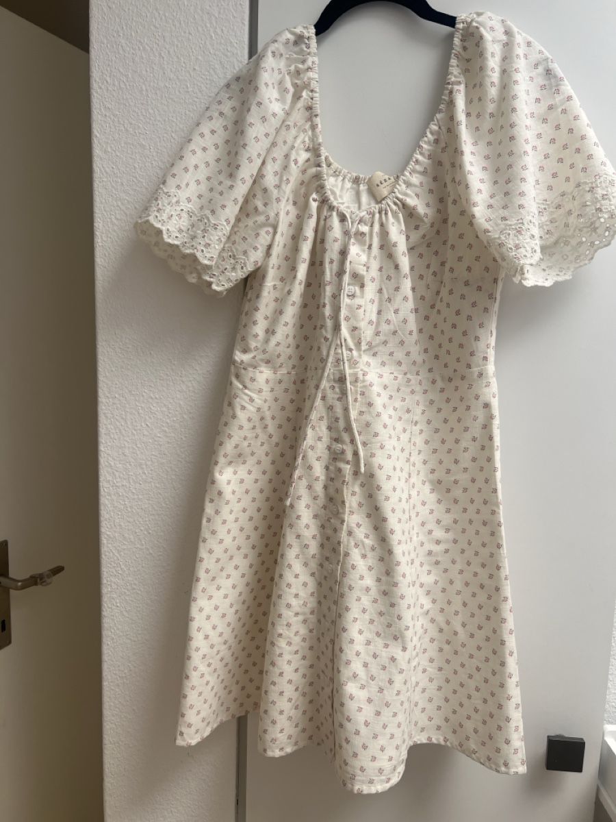 Sezane Vestiti: Sezane dress – Nuovo (secondo la descrizione) da Rüschlikon venduto da La_Mode 1