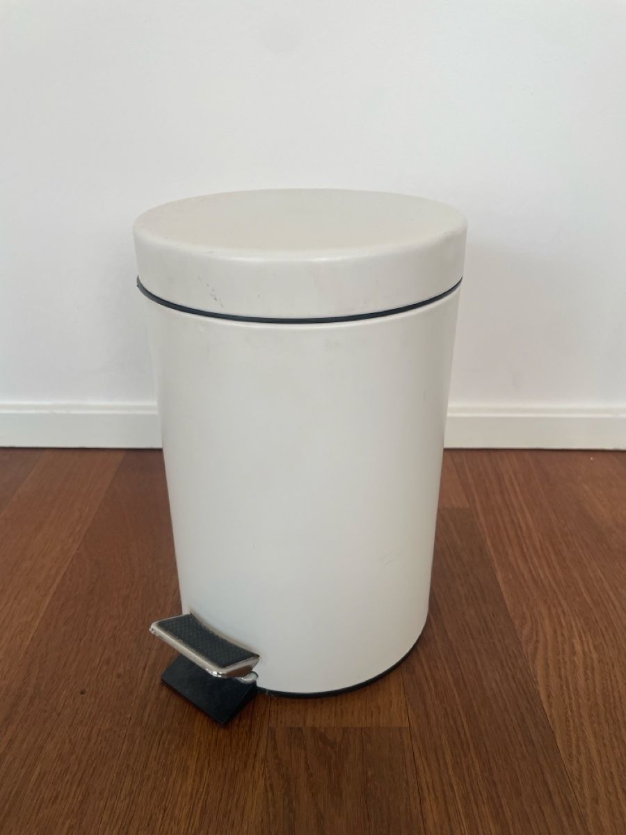 Ikea Abfalleimer: Treteimer – Neu (gemäss Beschreibung) aus Zürich von car_6g7b