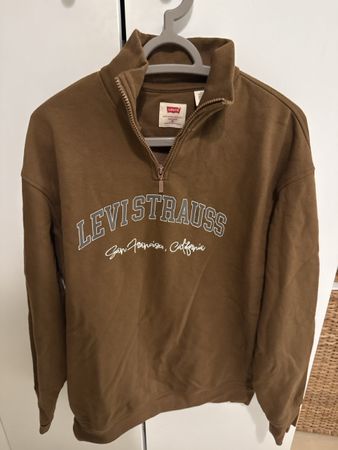 Levis Pulli M