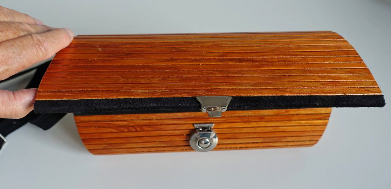 Borse da donna: Handtasche aus Holz – Nuovo (secondo la descrizione) da Zürich venduto da hell80 2