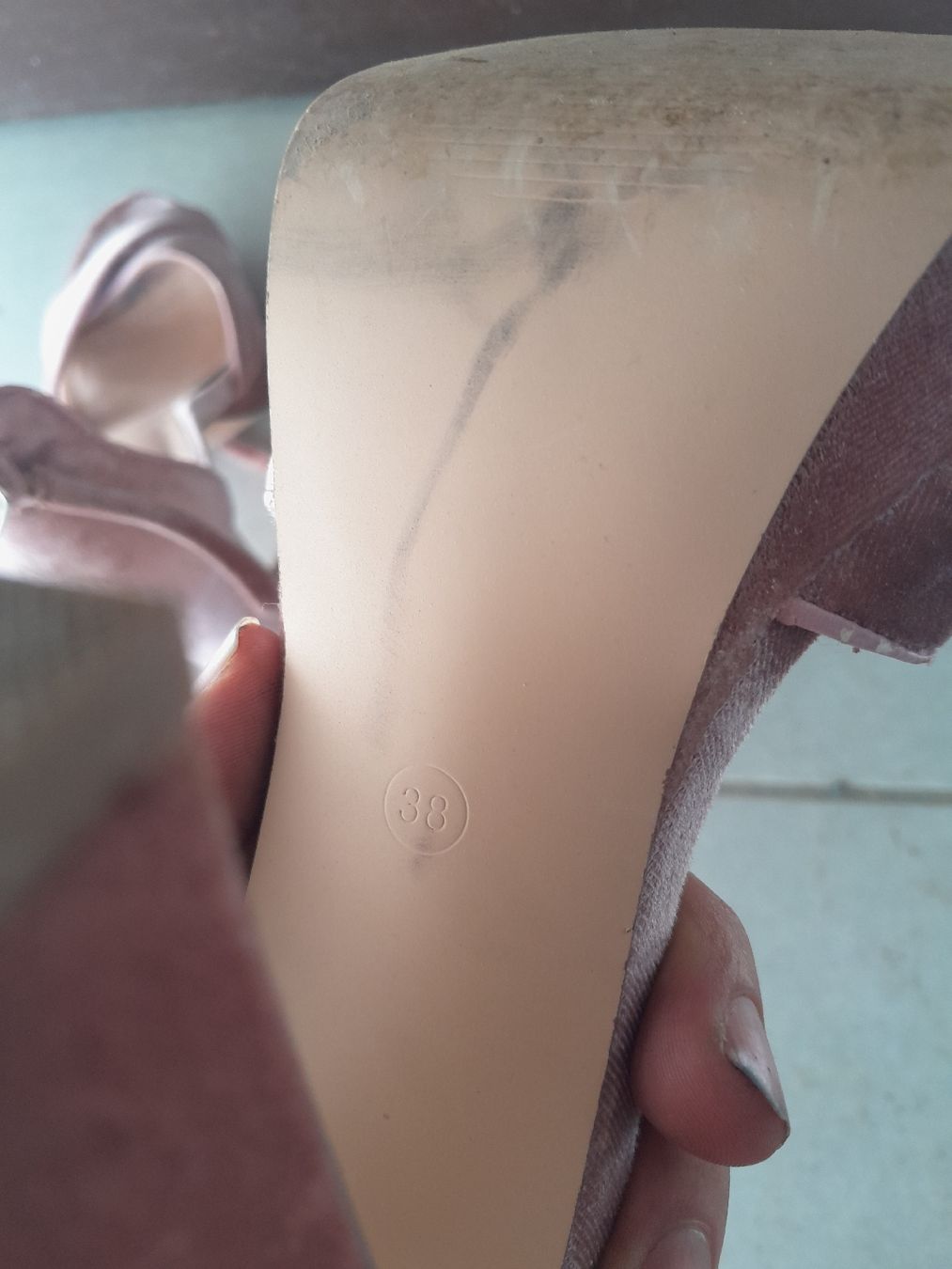 Scarpe da donna: Even&Odd Samt Highheels Rosa, Gr. 38. – Usato da Oberneunforn venduto da Urstin 3