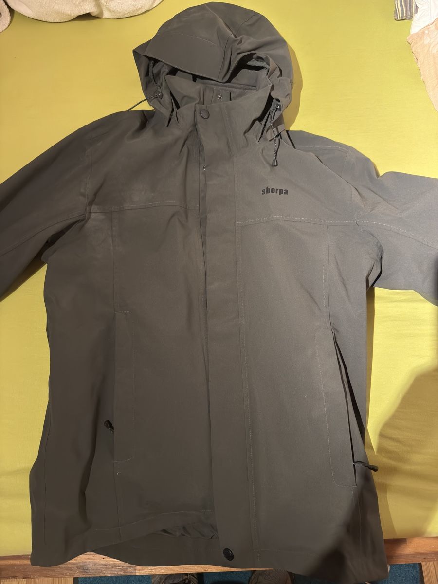 Sherpa Giacche: Sherpa Jacke – Usato da Lützelflüh-Goldbach venduto da Wurschdsalat