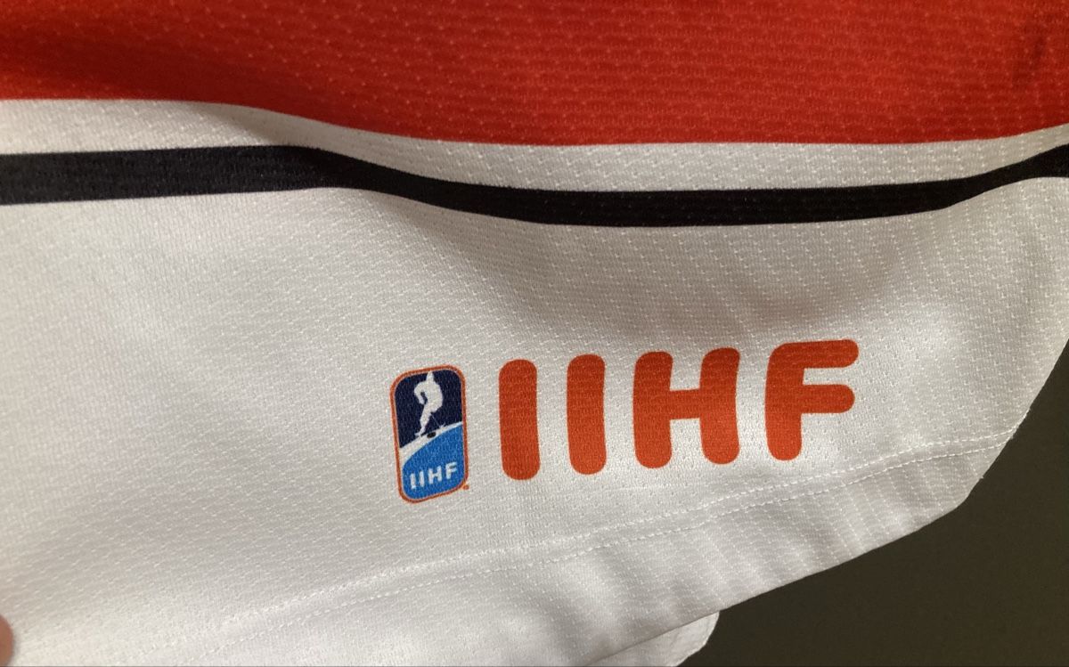 Maillots de corps & Pantalons: original iihf trikot patrick geering #4 – Neuf (Voir description) à Appenzell par Mph2001 5