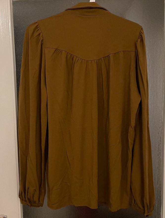 Blusen: Schöne Bluse von Object - Gr. M - Dunkles Senfgelb 🍁🍂🌾 – Neu (gemäss Beschreibung) aus Basel von La_Serenade 1