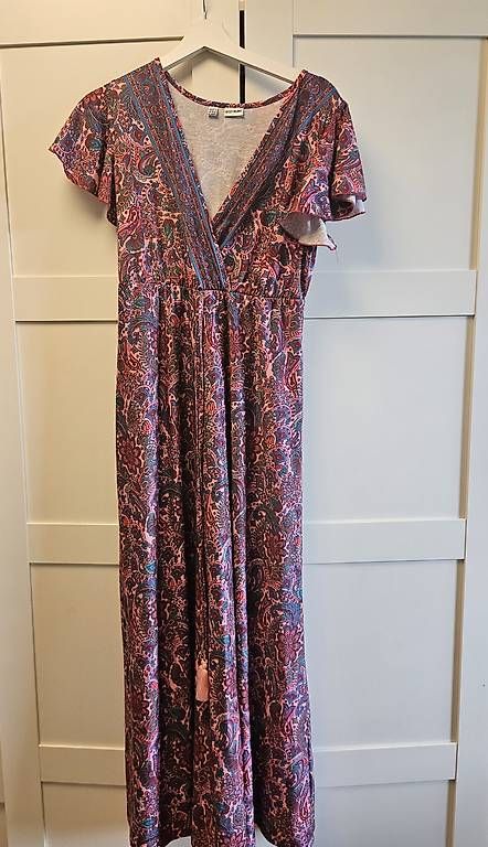 Vestiti: Langes Sommerkleid – Nuovo (secondo la descrizione) da Zürich venduto da leonard014