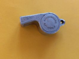 Sifflet ancien en aluminium de Gendarmerie nationale