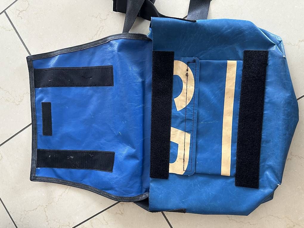 Borse: Blaue Freitag Tasche – Usato da Boningen venduto da Flave00 1