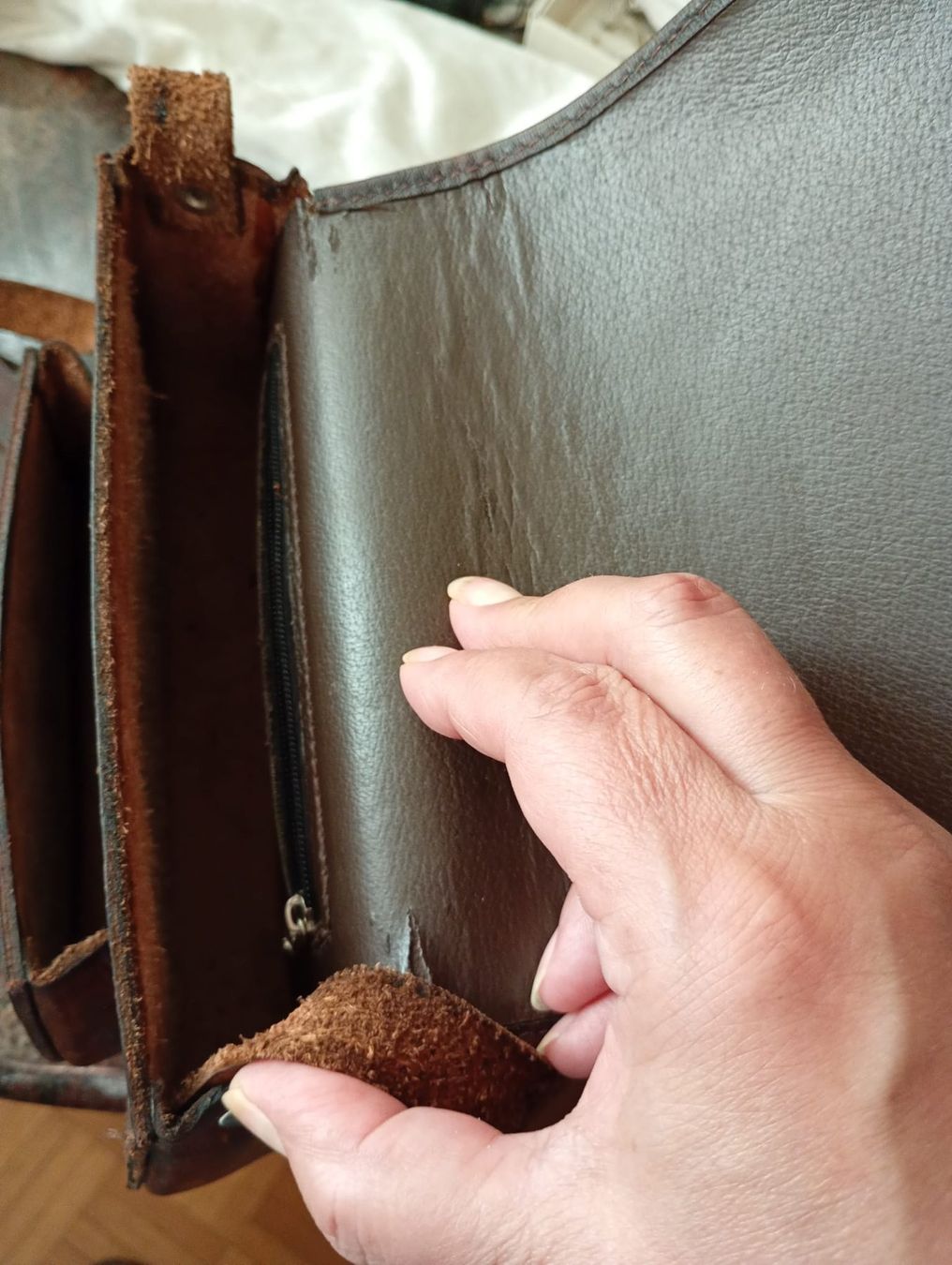 Borse da donna: Leder Tasche – Usato da St.Gallen venduto da Viki3 6