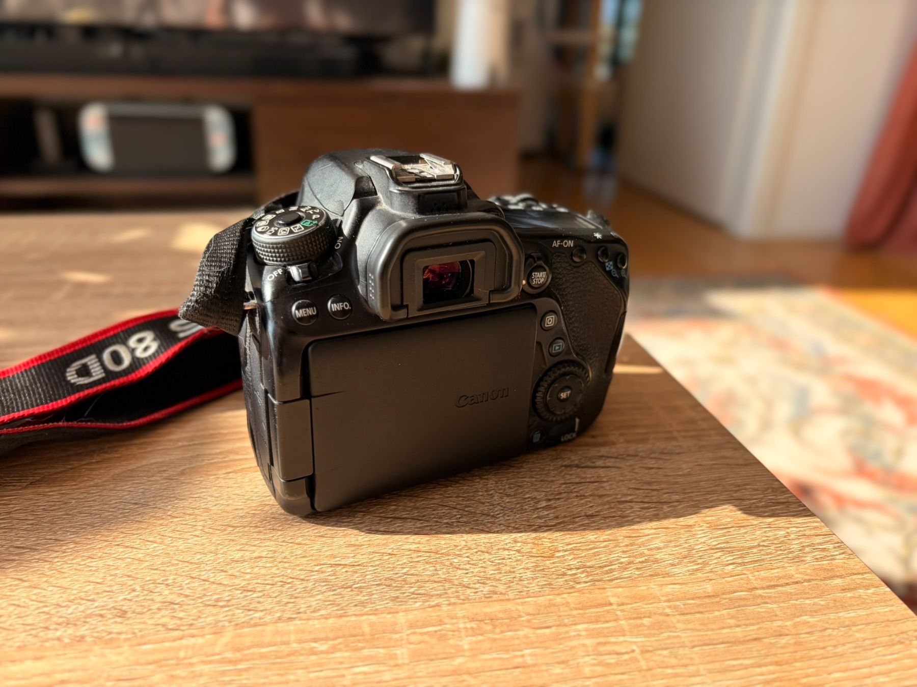 Canon Kamera: Canon 80D body – Gebraucht aus Villars-sur-Glâne von RubenPS 2