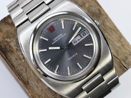 Vintage Omega Genéve Megaquartz 32 KHz Armbanduhr