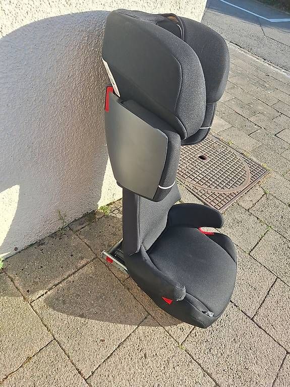 Auto-Kindersitze: Kindersitz / Autositz – Gebraucht aus Neftenbach von BMW520d 2