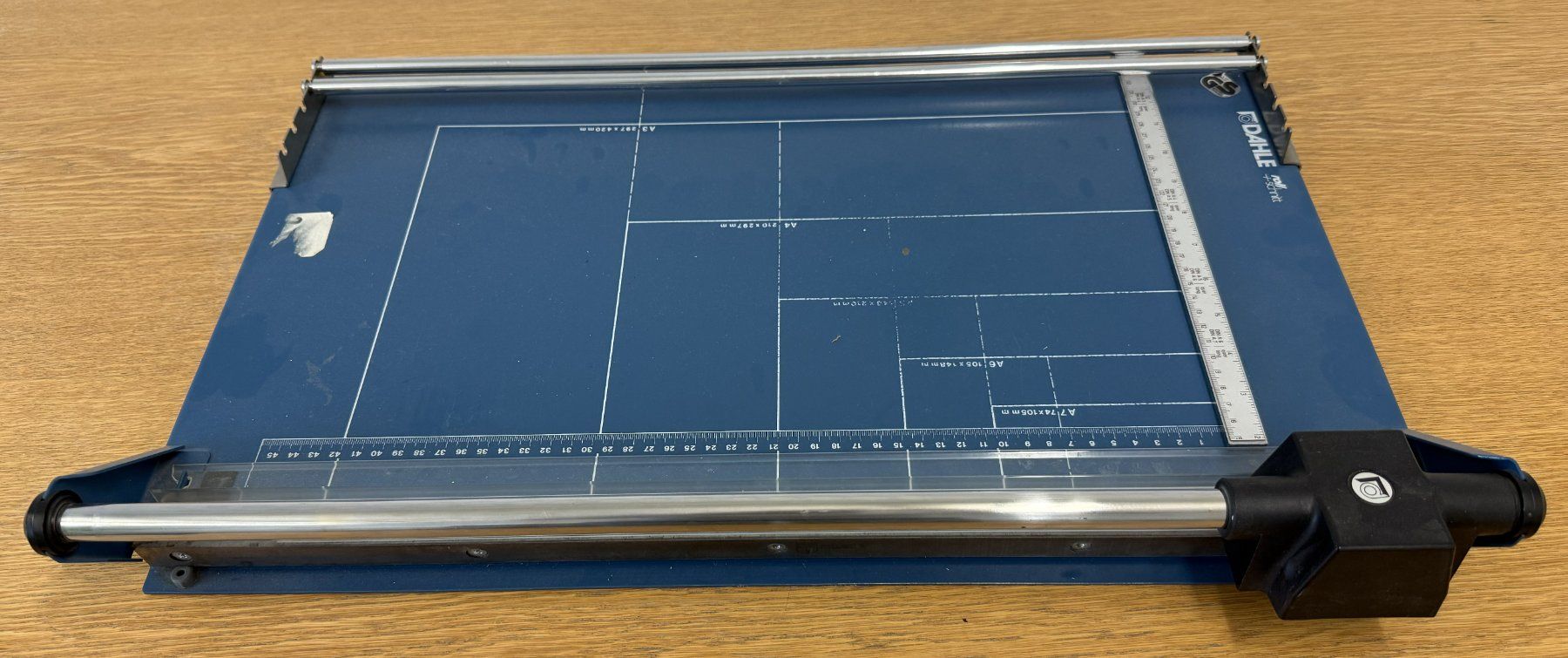 Alle Maschinen: Dahle Papier-Rollenschneidgerät A3 – Gebraucht aus Dietikon von dari1961 2