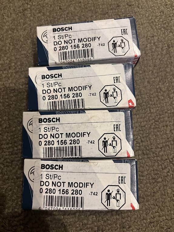 Bosch Tutti pezzi di ricambio auto: 4stk BOSCH Einspritzventil – Usato da Spiringen venduto da marcelh87 1