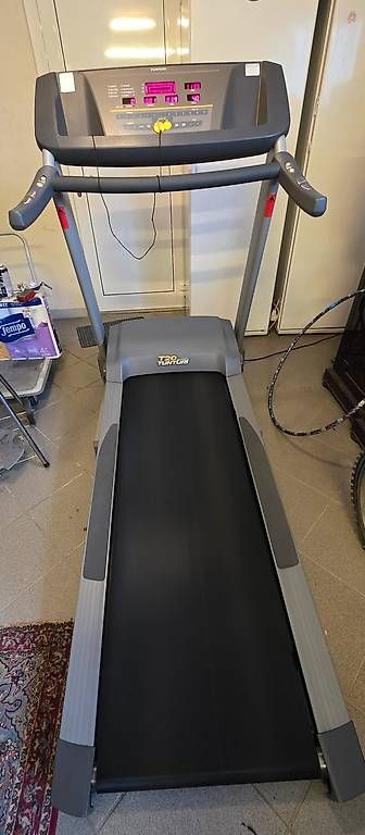 Tunturi Vélos d'appartement: Tapis roulant – D'occasion à Rancate par Chrisbiro 2