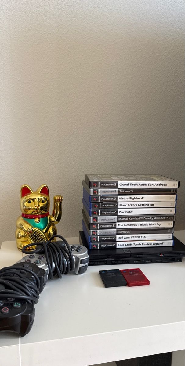Sony Konsolen: PS2 mit legendären Spielen – Gebraucht aus Bülach von car_cgr2