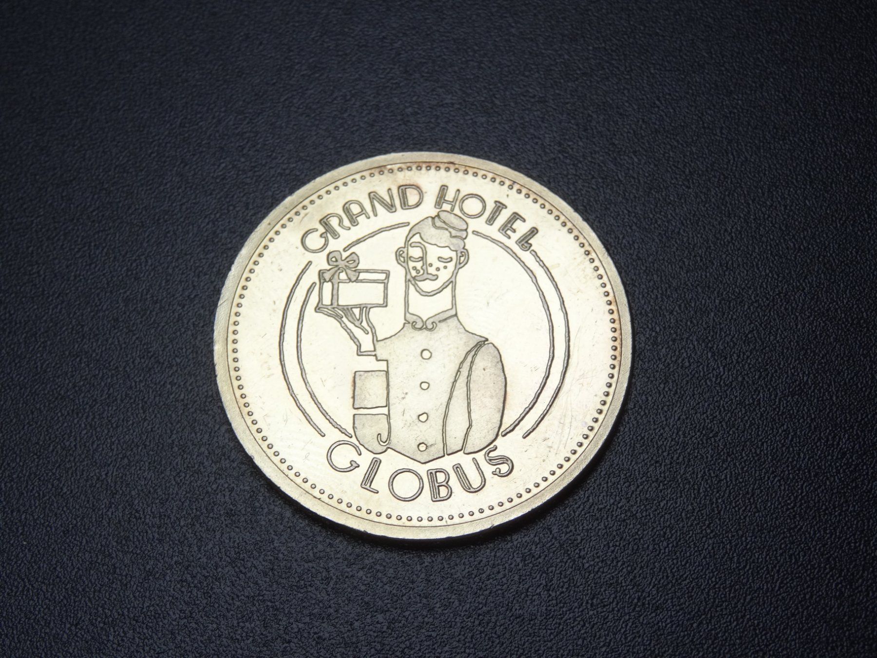 Medaillen: Token: GRAND HOTEL GLOBUS, valid till 31.12.2017 – Gebraucht aus Lupfig von Hubi64