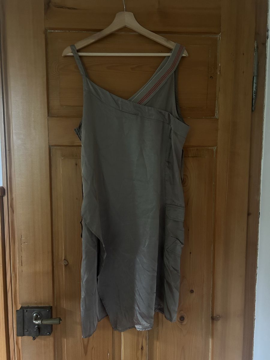 Vestiti: Didi Kleid ärmellos Grösse 40\42  – Usato da Frauenfeld venduto da jae_vs6j