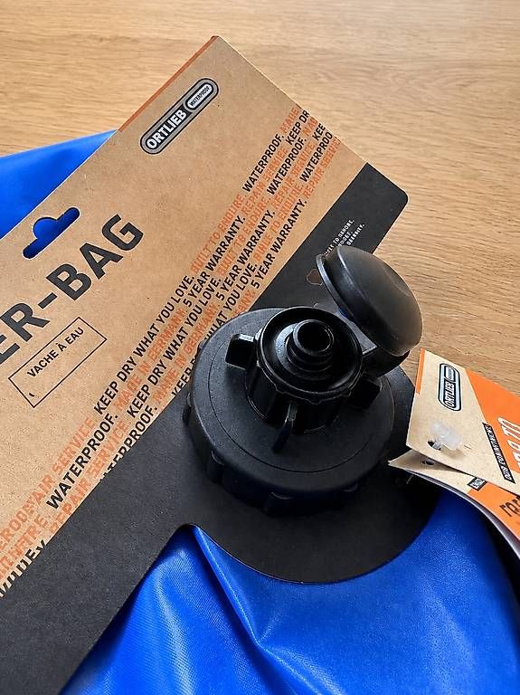 Réservoirs, bidons et tuyaux: Ortlieb Wassersack – D'occasion à Birmensdorf ZH par 8aAndy 2