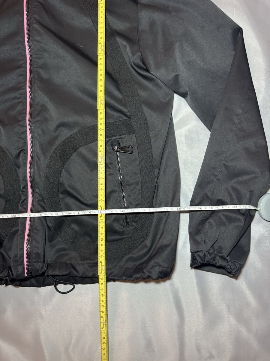 6PM Giacche: Original 6pm Lightweight Kapuzenjacke Herren M – Usato da Vionnaz venduto da b_f_d_r_g 2