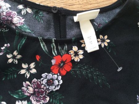 H&M TUNIKA/KLEID GR.38 schwarz Blumen NEU floral