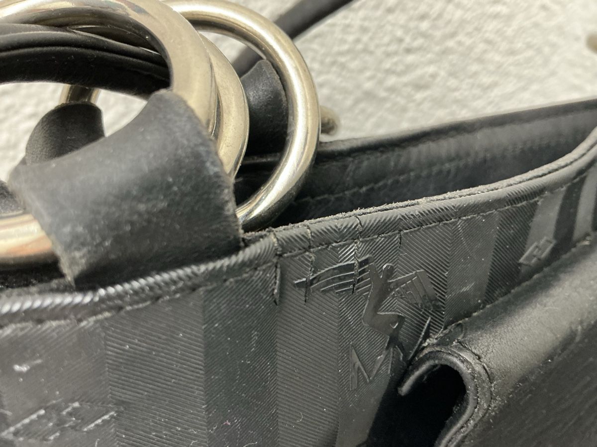 Maison Mollerus Taschen für Damen: Maison Mollerus Handtasche in Schwarz – Gebraucht aus Siebnen von mac_8tmv 8