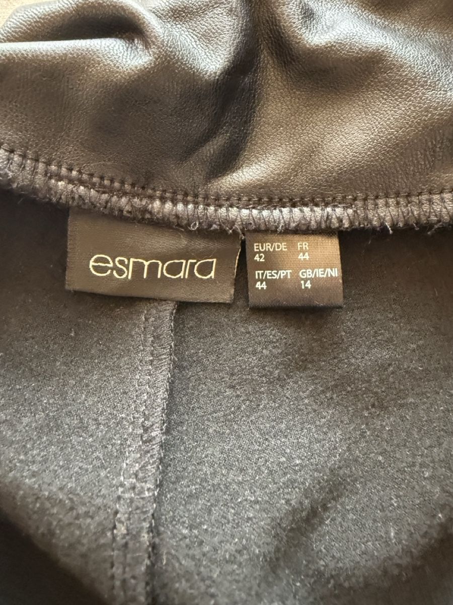 Leggings: Trendige Leggings  Gr.44 Esmara – Usato da St Gallen venduto da Berta343 9