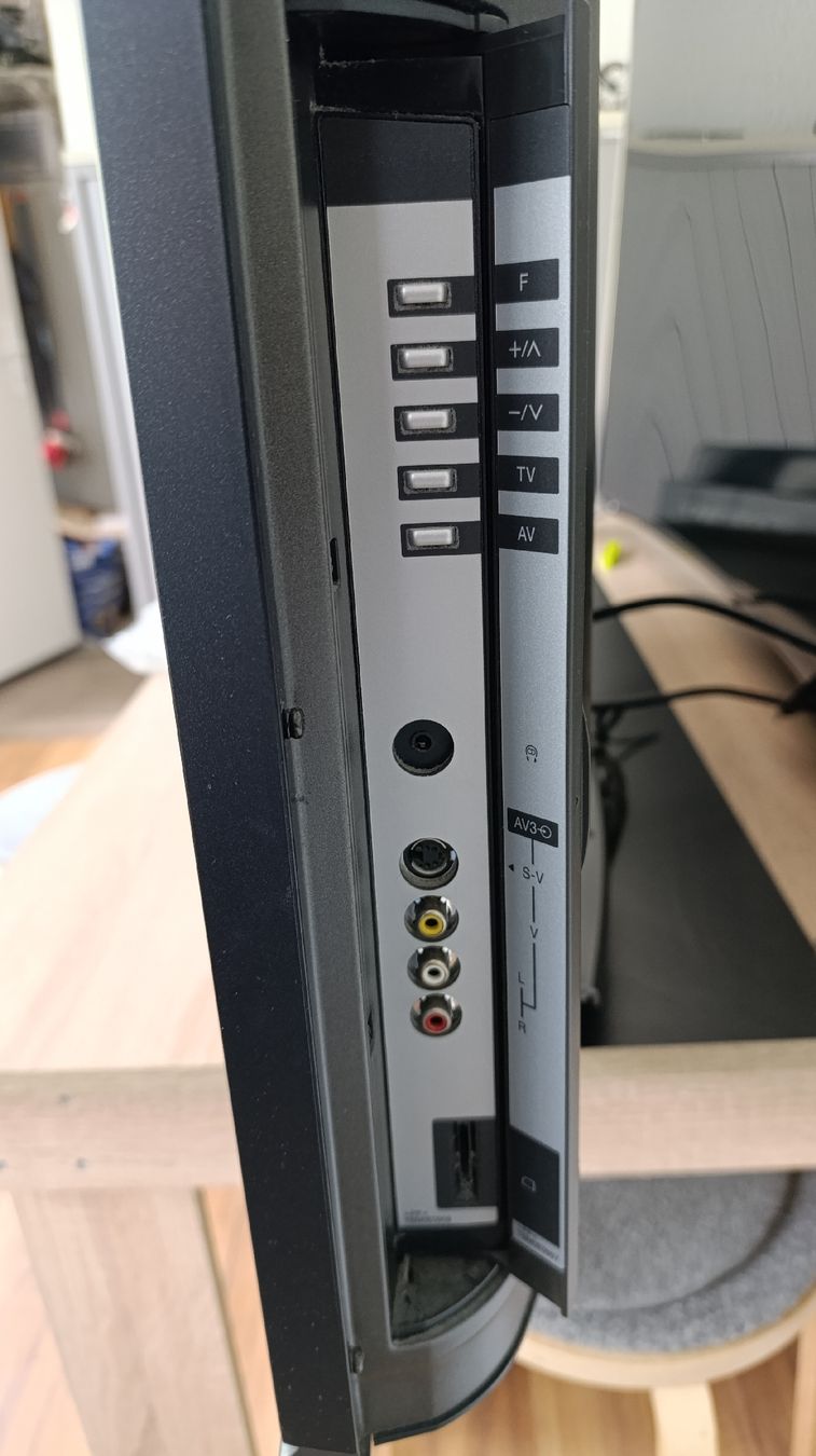 Panasonic Fernseher: Panasonic TV – Gebraucht aus Grub AR von Sandroswerkstatt 3