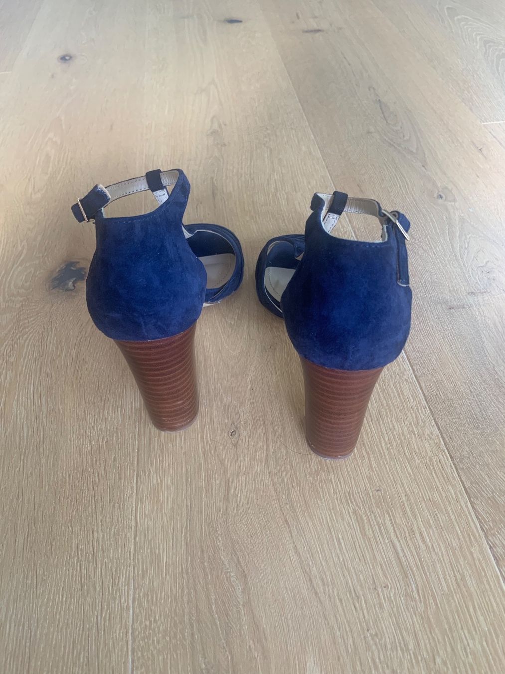Damenschuhe: Minelli Leder High Heels Sandalen Gr 36 – Gebraucht aus Elsau von thu_ld7z 2