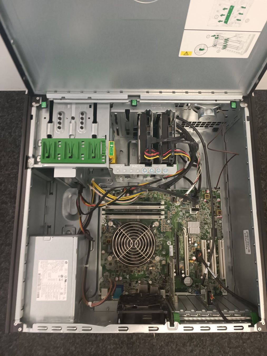 Compaq PCs: HP compaq elite 8300 – D'occasion à Schlieren par 2nd-Life 6