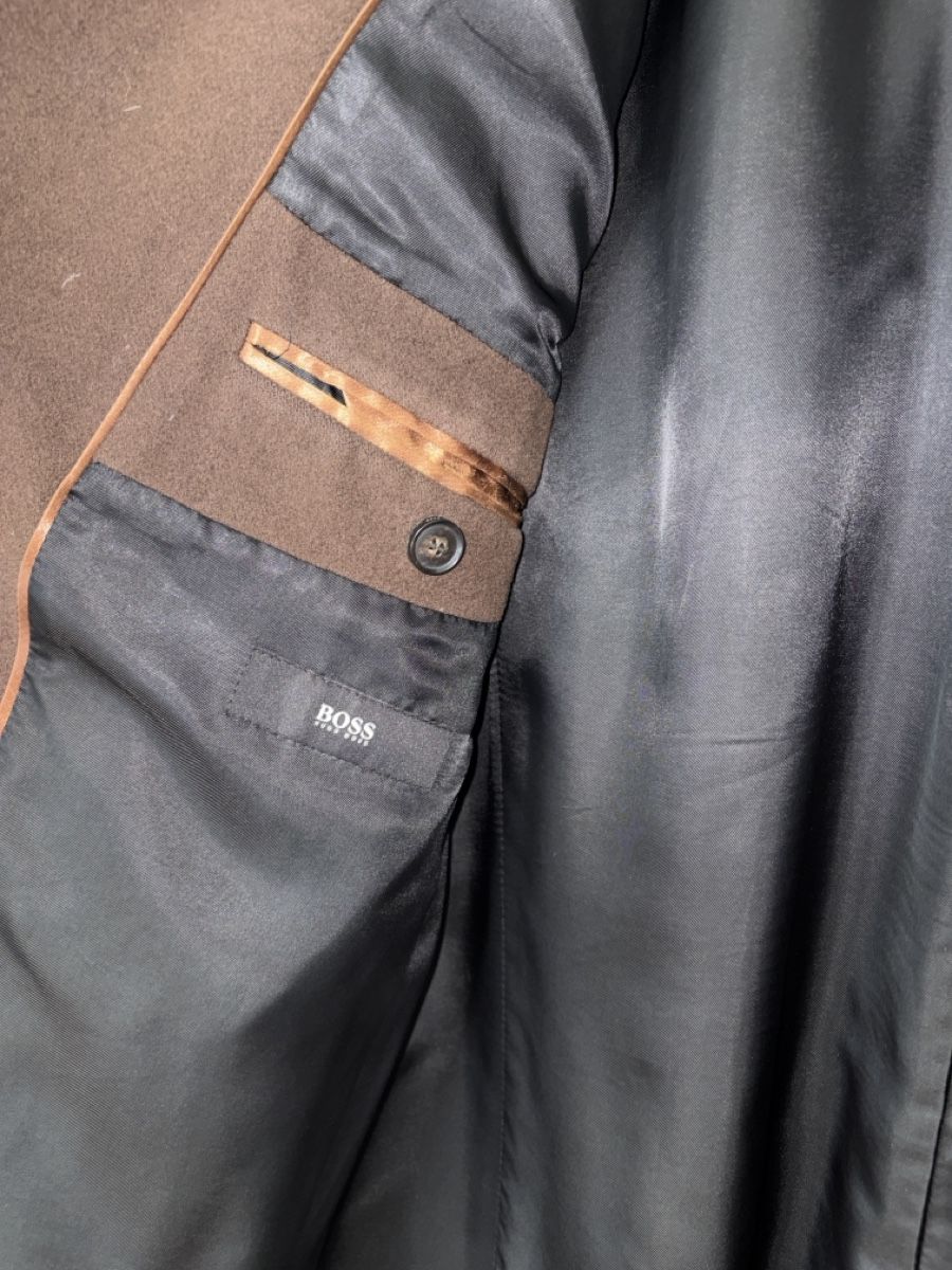 Hugo Boss Giacche: BOSS Wool Cashmere Coat  – Usato da Zug venduto da CyclingThings 3
