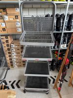 Ausstellungsständer Ski-/ Wachsprodukte