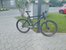 Mountainbike (Fully) – Grösse M-L