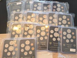 Collection complete fleur de coin 1980 à 1996