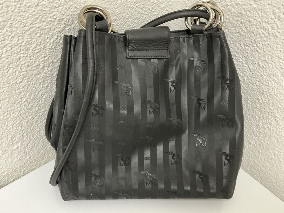Maison Mollerus Taschen für Damen: Maison Mollerus Handtasche in Schwarz – Gebraucht aus Siebnen von mac_8tmv 1