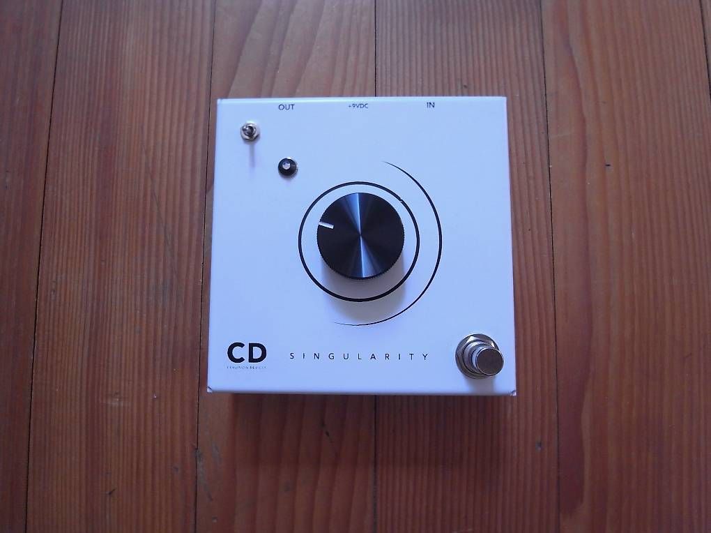 Strumenti musicali: Collision Devices SINGULARITY Fuzz/Distortion – Usato da Bern venduto da Bookerjazz 1