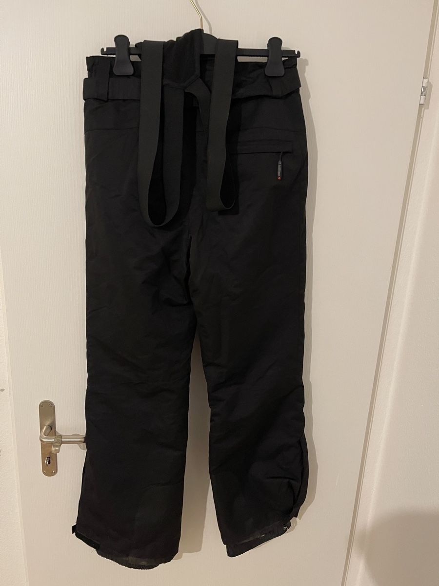Killtec Pantaloni: Killtec Skihose, Grösse S, Schwarz, Top Zustand! – Usato da Wetzikon ZH venduto da Jan_wojt 1