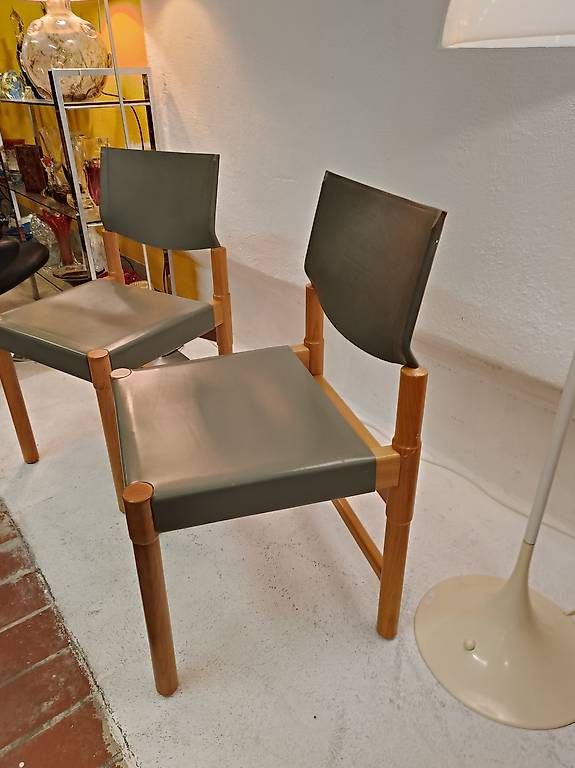 Sedie: 2er Set vintage Stühle Brutalist leder grau – Usato da Winterthur venduto da style-and-design.zrh