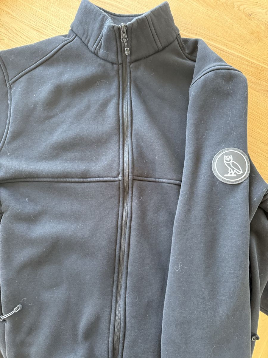 October's Very Own Giacche: ovo Drake Technical Fleece jacke – Nuovo (secondo la descrizione) da Oberglatt ZH venduto da Toronto94