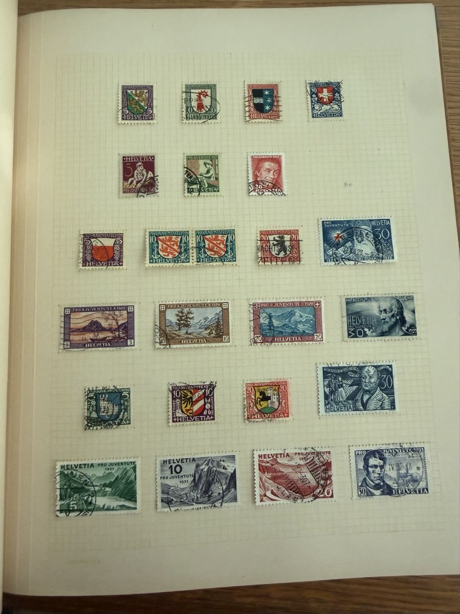 Tutti i francobolli: Album mit 66 Seiten Inhalt  – Usato da Murgenthal venduto da Tina_4055 7