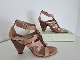 Schöne Sandalen Gr. 38, Leder, Italien, Top Zustand