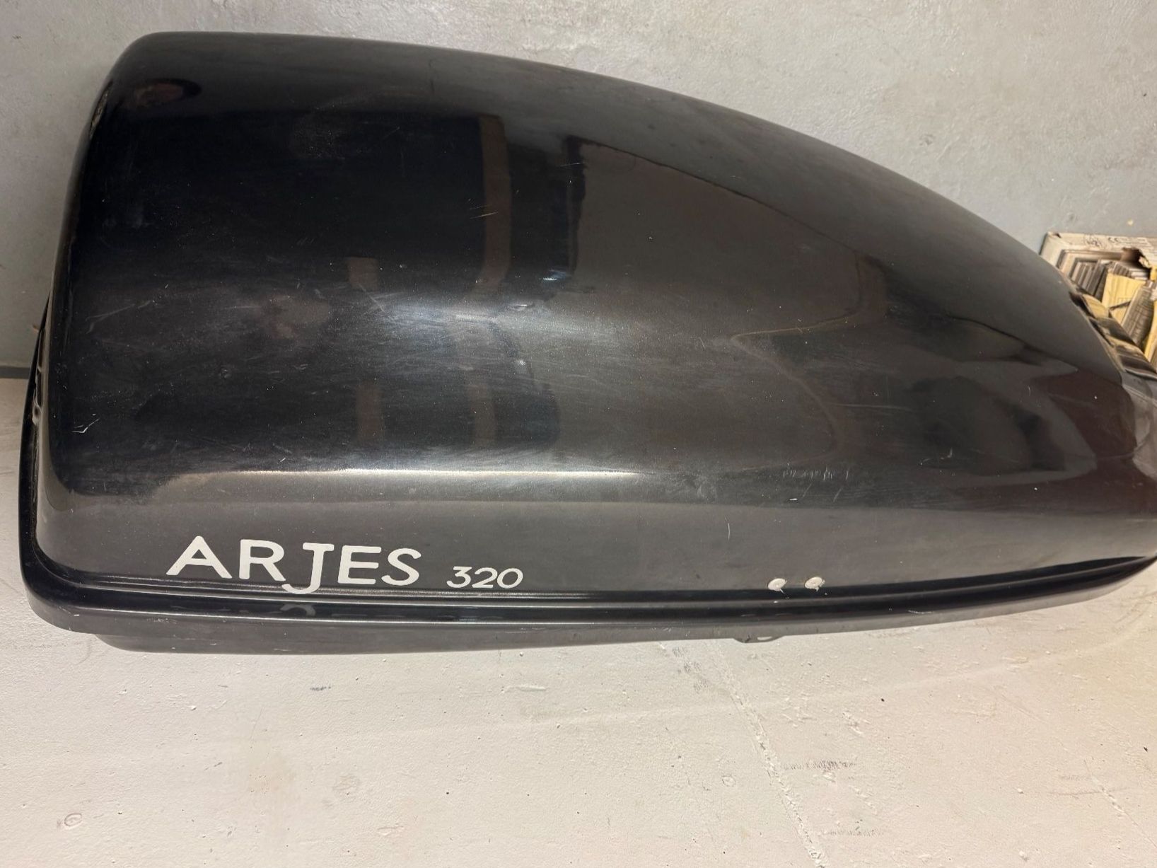 G3 Box da tetto: Dachbox G3 Arjes 320 schwarz glänzend mit Träger – Usato da Flums venduto da Joha 9