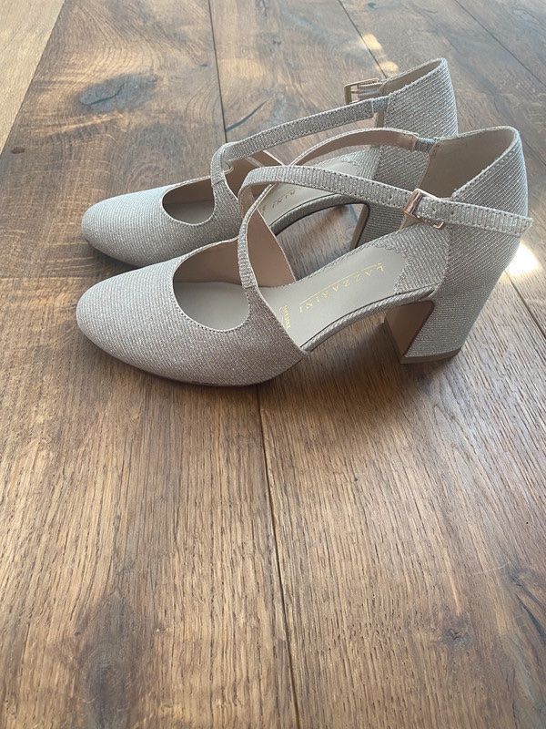 Scarpe da donna: NEUE Sandalen Lazzarini – Nuovo (secondo la descrizione) da Berneck venduto da les_jh5r