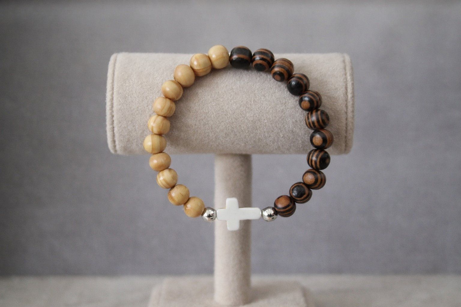Bracciali & Braccialetti: 1 bracelet croix, NEUFS – Nuovo e nell'imballaggio originale da Puidoux venduto da mic_c2fh