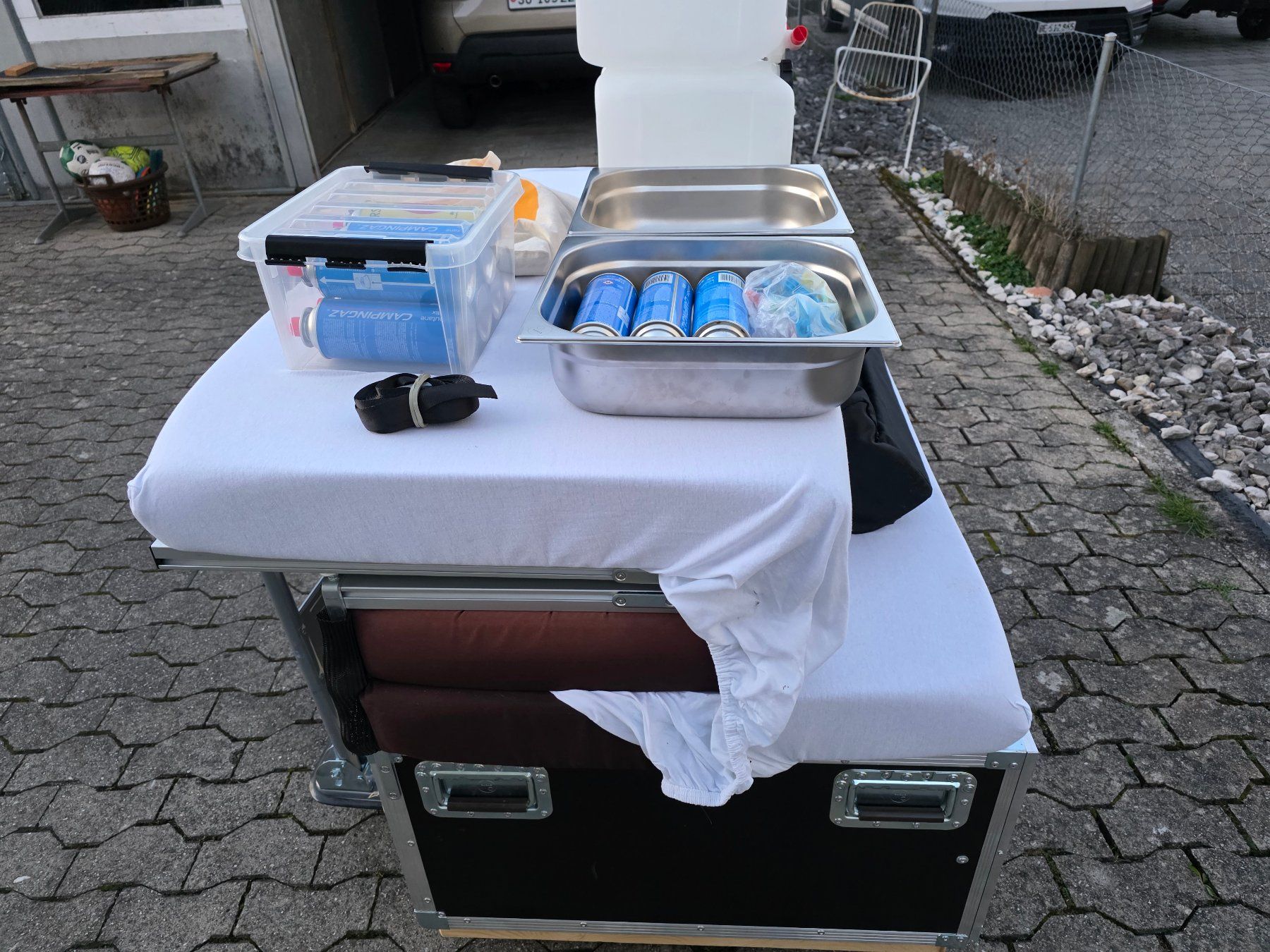 Accessori: ququq Campinbox mit Zubehör – Usato da Halten venduto da Athlonxp 2