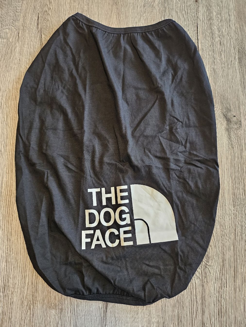 Bekleidung: Tolles Hunde- Shirt, DogFace – Neu (gemäss Beschreibung) aus Hunzenschwil von nudget