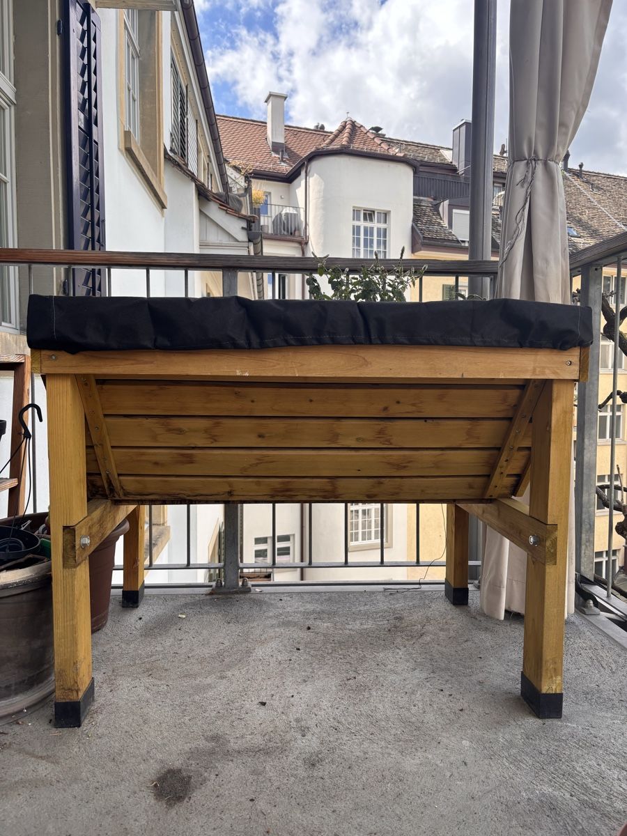 Blumentöpfe: Hochbeet – Gebraucht aus Zürich von DeWueest 1