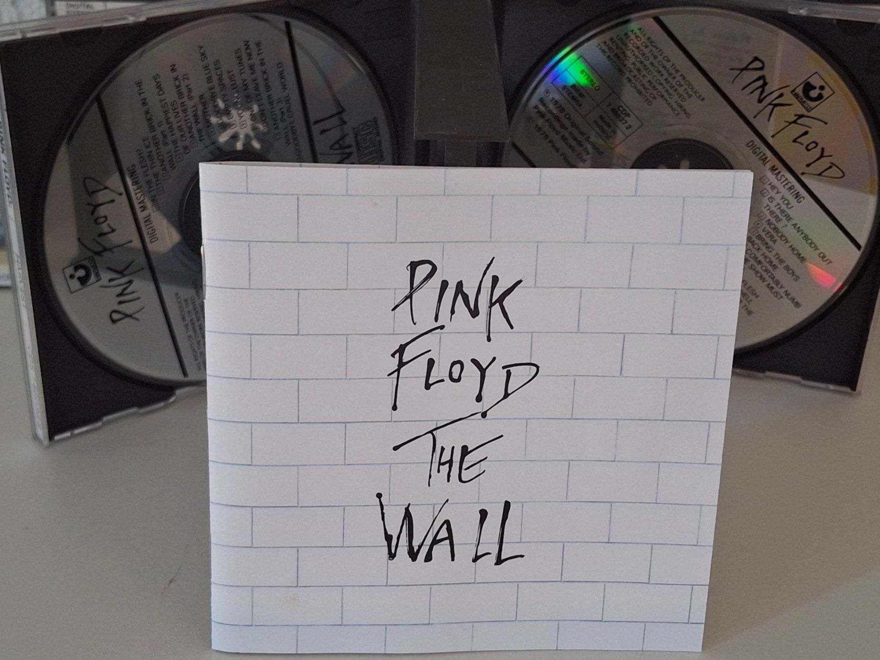 CD: 2CD Pink Floyd - The Wall – Usato da Aarberg venduto da Jackup1 2