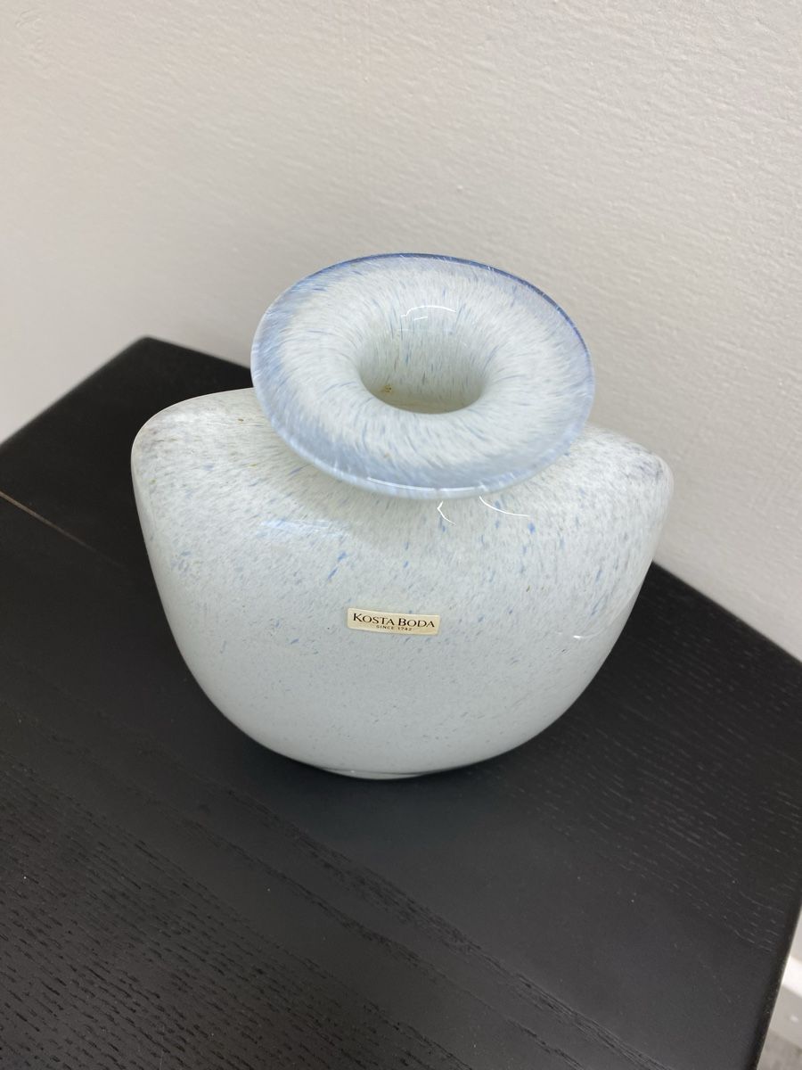Kosta Boda Vasi & Recipienti: Kosta Boda Vase – Usato da Balzers venduto da styleee 1