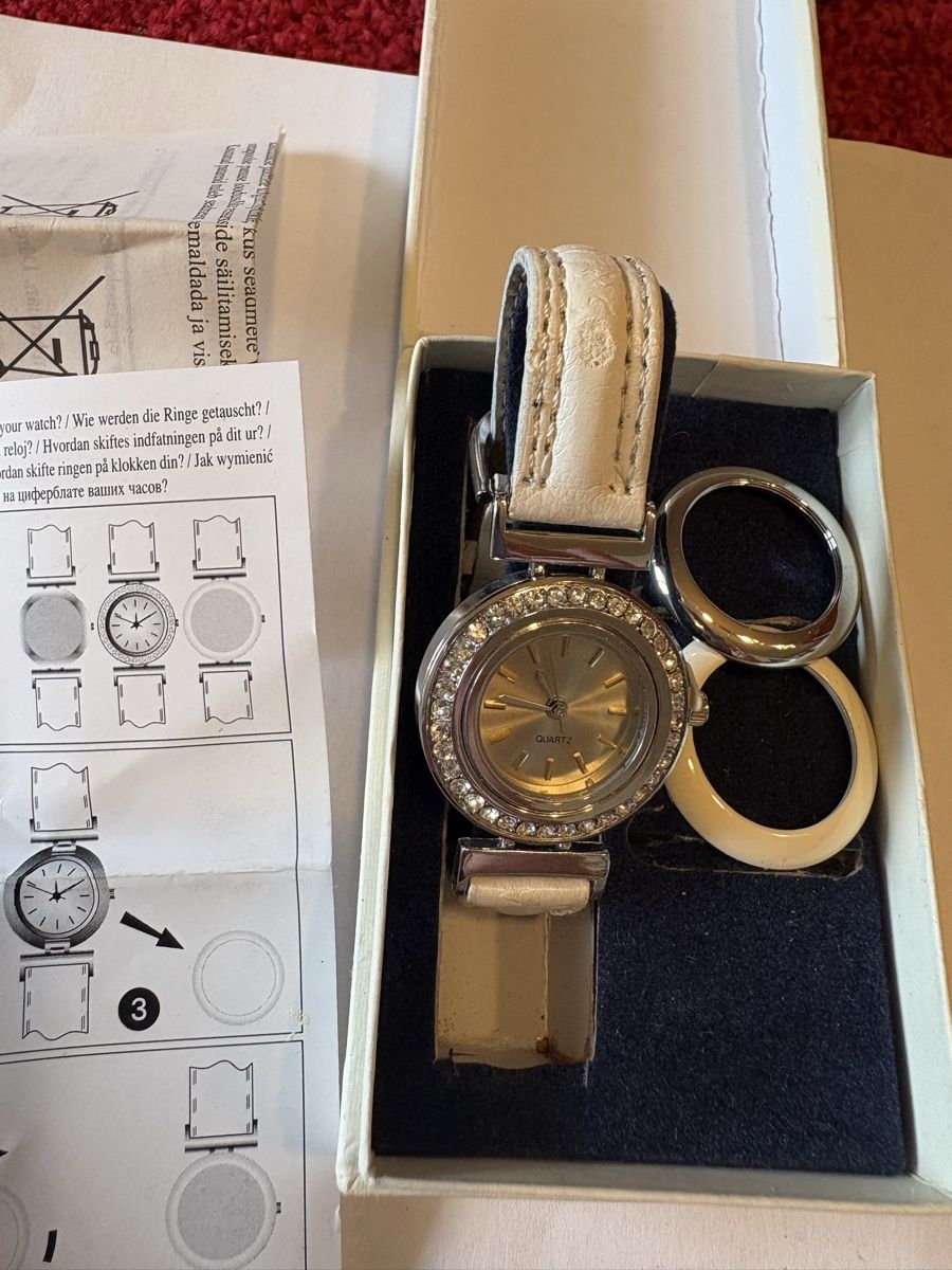 Orologi: Damen Uhr Quartz um 1980 – Usato da Murten venduto da Tzaugg