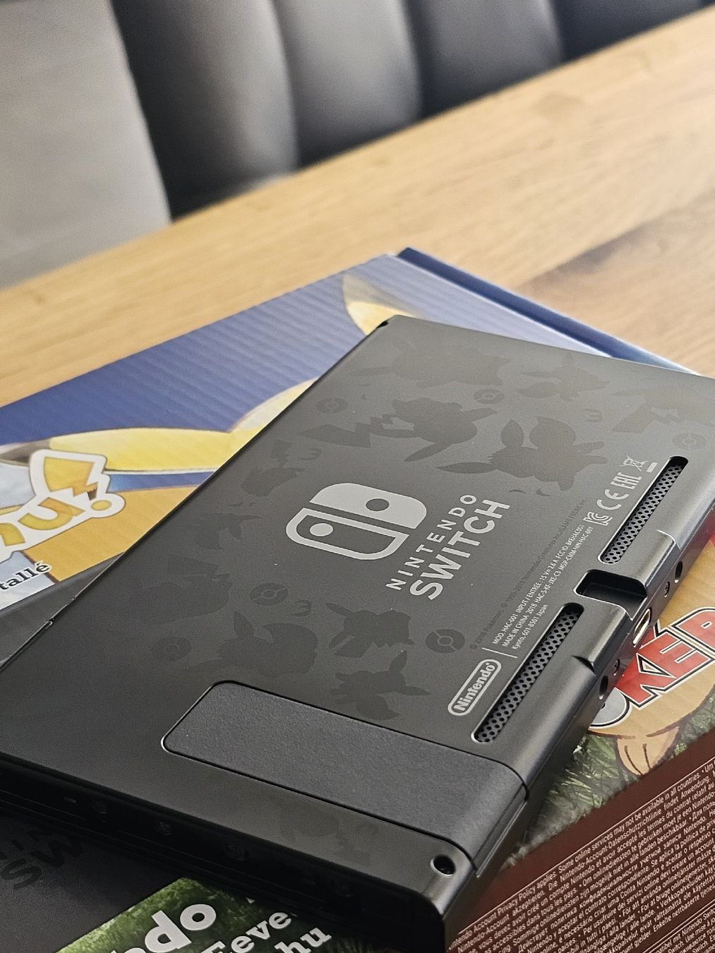 Nintendo Konsolen: Nintendo Switch Pokémon Pikachu Evoli Limited Edition  – Neu (gemäss Beschreibung) aus Bubendorf von SecretCollectors 6
